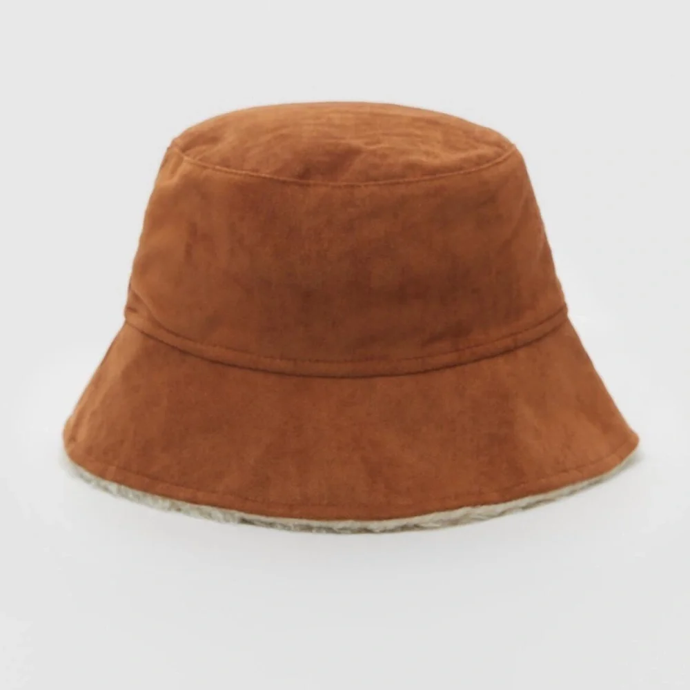 NWT. Zara  Brown/Cream Double Faced Hat. Size 10-14.